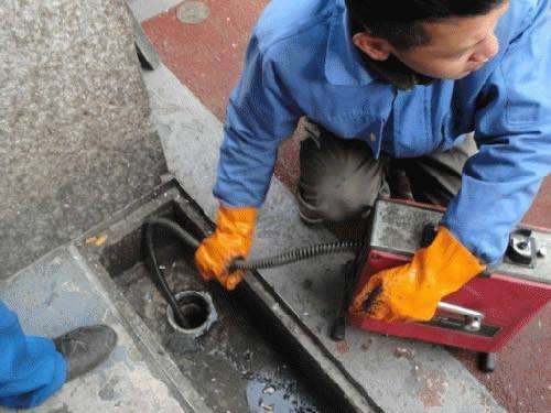 金水疏通下水道