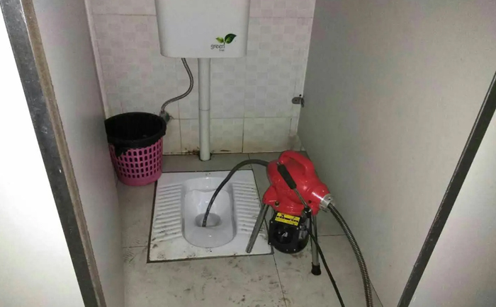 金水蹲便疏通